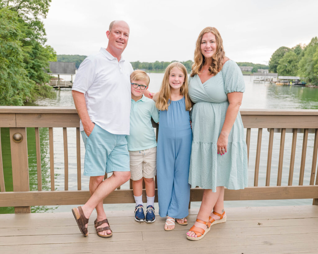 Lakeside Family Photos at Smith Mountain Lake 